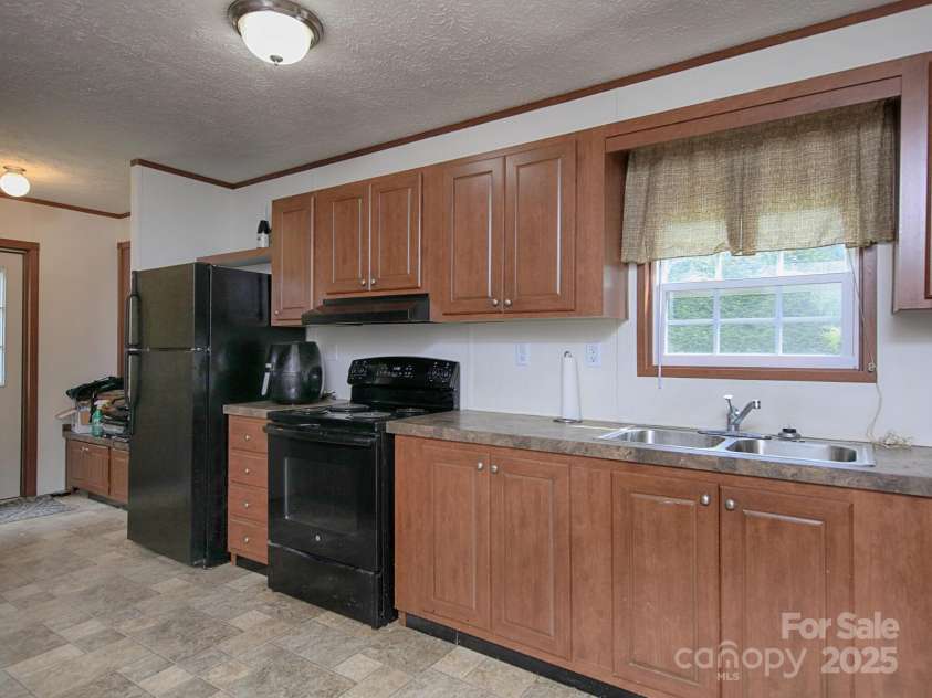 1858 Cody Court, Newton, NC 28658.  MLS# CAR4283160, YatesRealty ID 29171. 