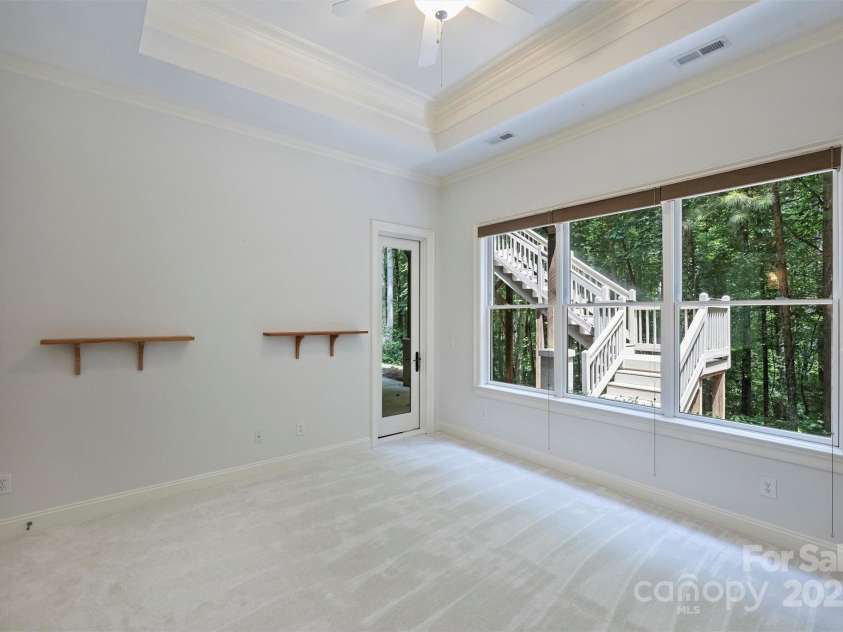 139 Callicutt Trail, Mooresville, NC 28117.  MLS# CAR4281844, YatesRealty ID 29172. Flex Room