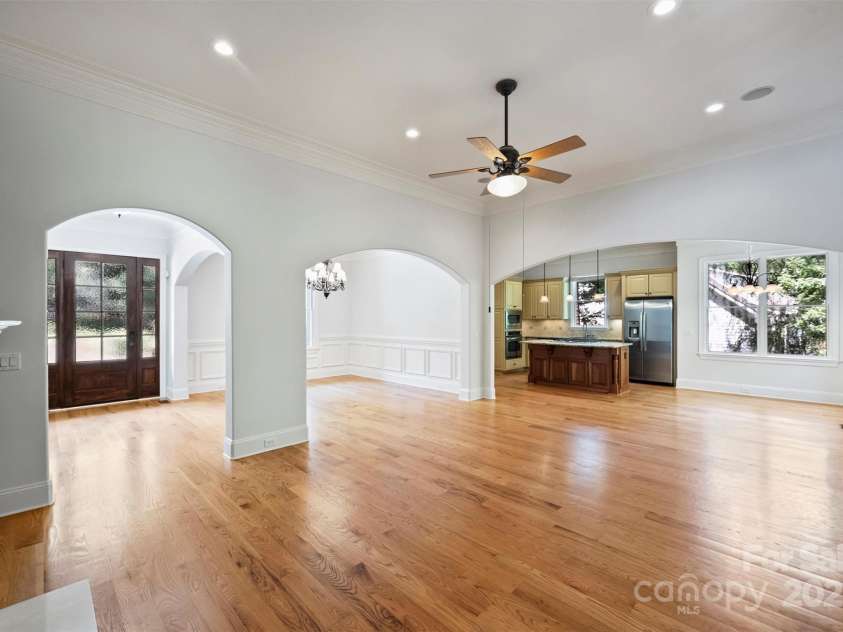 139 Callicutt Trail, Mooresville, NC 28117.  MLS# CAR4281844, YatesRealty ID 29172. Open Floor Plan