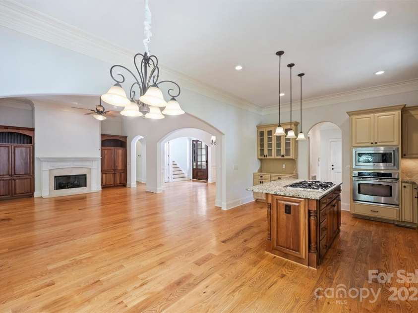 139 Callicutt Trail, Mooresville, NC 28117.  MLS# CAR4281844, YatesRealty ID 29172. Open Floor Plan