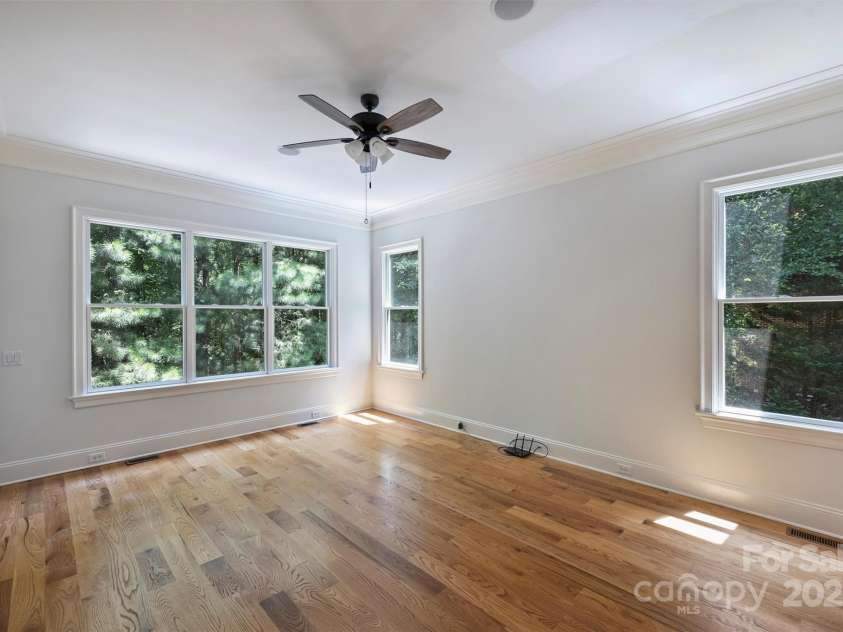 139 Callicutt Trail, Mooresville, NC 28117.  MLS# CAR4281844, YatesRealty ID 29172. Primary bedoom on Main