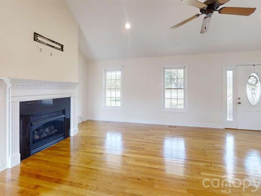 4240 Hunter Rhyne Road, Lincolnton, NC 28092.  MLS# CAR4387521, YatesRealty ID 29172. 