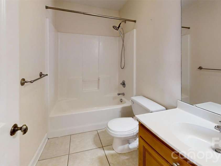 4240 Hunter Rhyne Road, Lincolnton, NC 28092.  MLS# CAR4387521, YatesRealty ID 29172. 