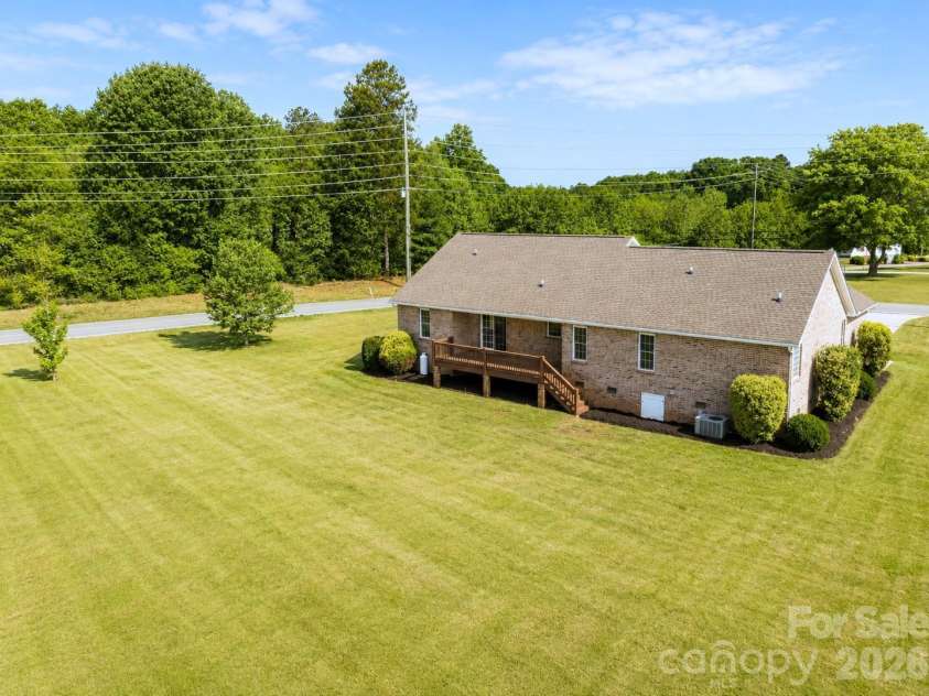 4240 Hunter Rhyne Road, Lincolnton, NC 28092.  MLS# CAR4387521, YatesRealty ID 29172. 