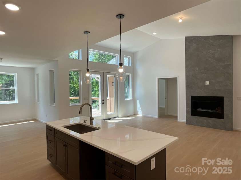 654 Hollybrook Drive, Flat Rock, NC 28731.  MLS# CAR4167426, YatesRealty ID 29173. 