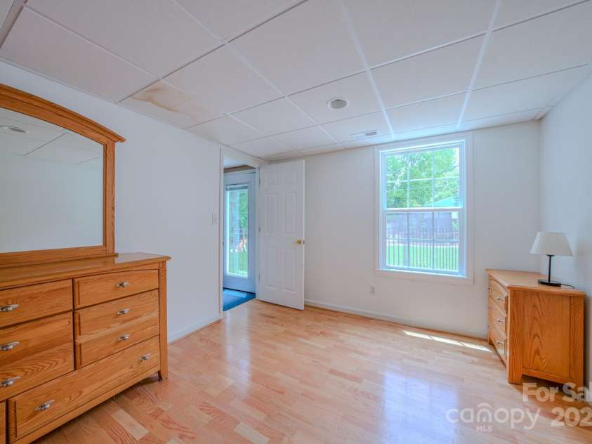 110 Bent Creek Ranch Road, Asheville, NC 28806.  MLS# CAR4256166, YatesRealty ID 29175. 