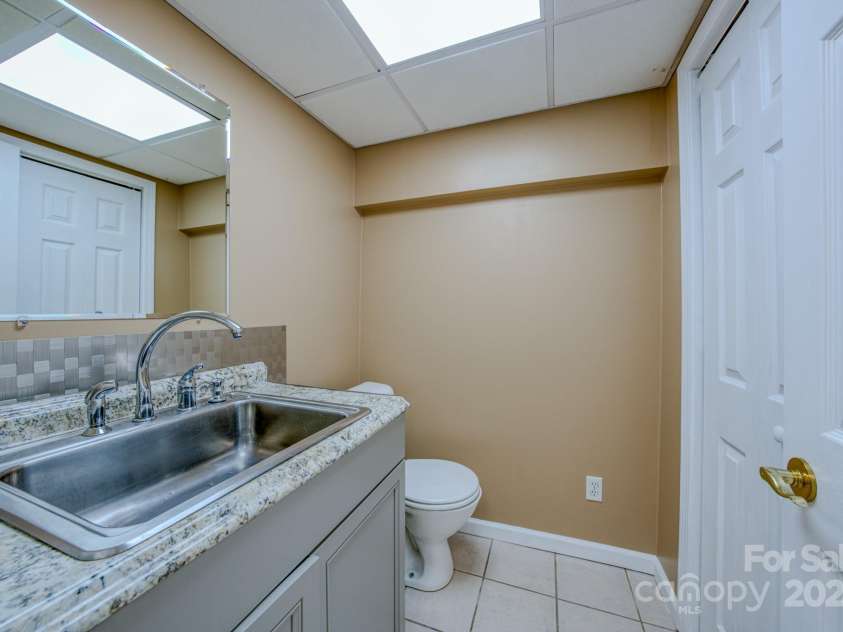 110 Bent Creek Ranch Road, Asheville, NC 28806.  MLS# CAR4256166, YatesRealty ID 29175. 