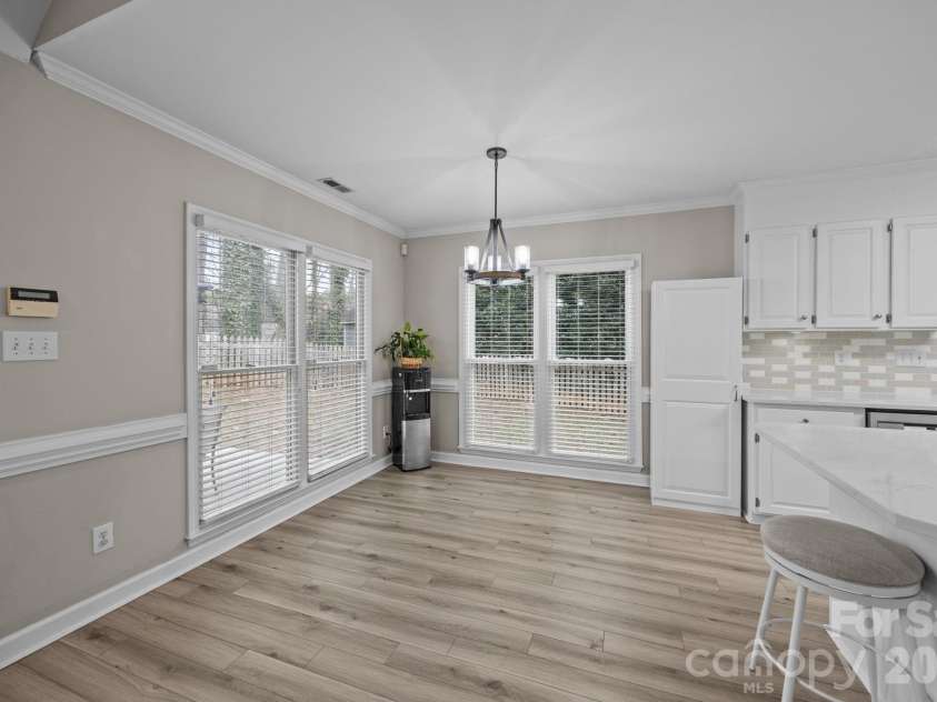 1451 Pine Needle Lane, Mooresville, NC 28115.  MLS# CAR4335723, YatesRealty ID 29175. 