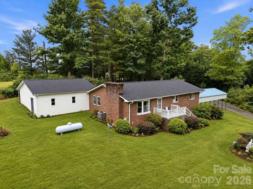 22 Webb Hill Road, Leicester, NC 28748.  MLS# CAR4386790, YatesRealty ID 29176. 