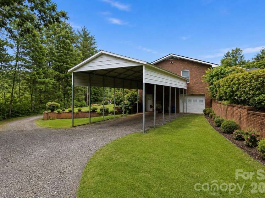22 Webb Hill Road, Leicester, NC 28748.  MLS# CAR4386790, YatesRealty ID 29176. 