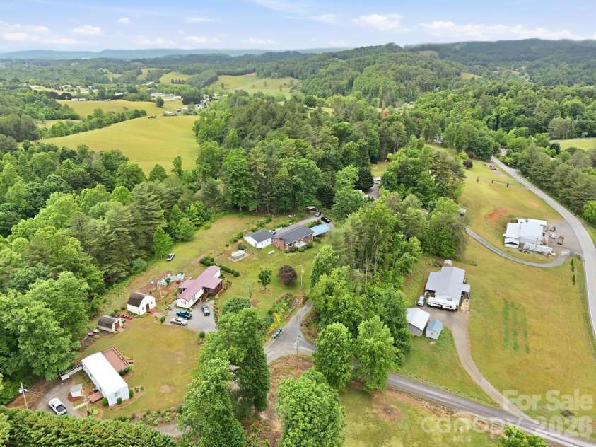 22 Webb Hill Road, Leicester, NC 28748.  MLS# CAR4386790, YatesRealty ID 29176. 