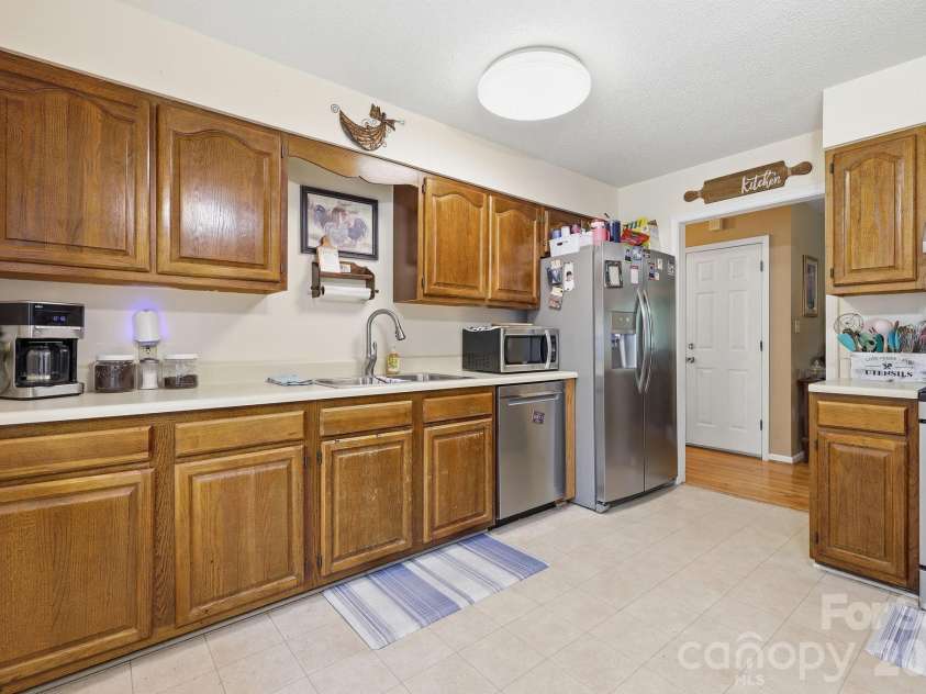 22 Webb Hill Road, Leicester, NC 28748.  MLS# CAR4386790, YatesRealty ID 29176. Kitchen