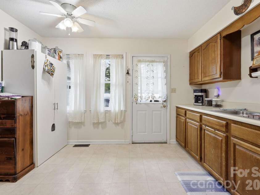 22 Webb Hill Road, Leicester, NC 28748.  MLS# CAR4386790, YatesRealty ID 29176. Kitchen