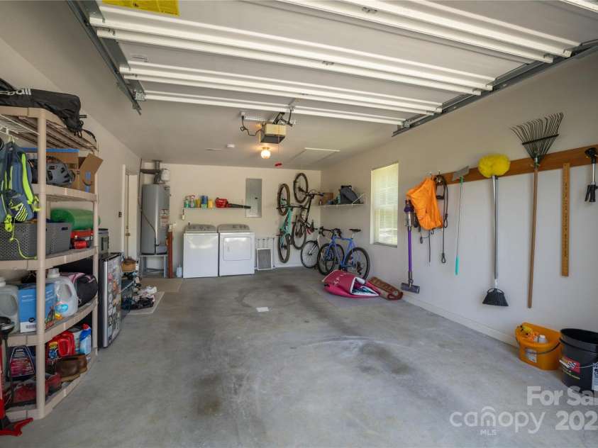 416 Catawba Street, Morganton, NC 28655.  MLS# CAR4275392, YatesRealty ID 29176. 