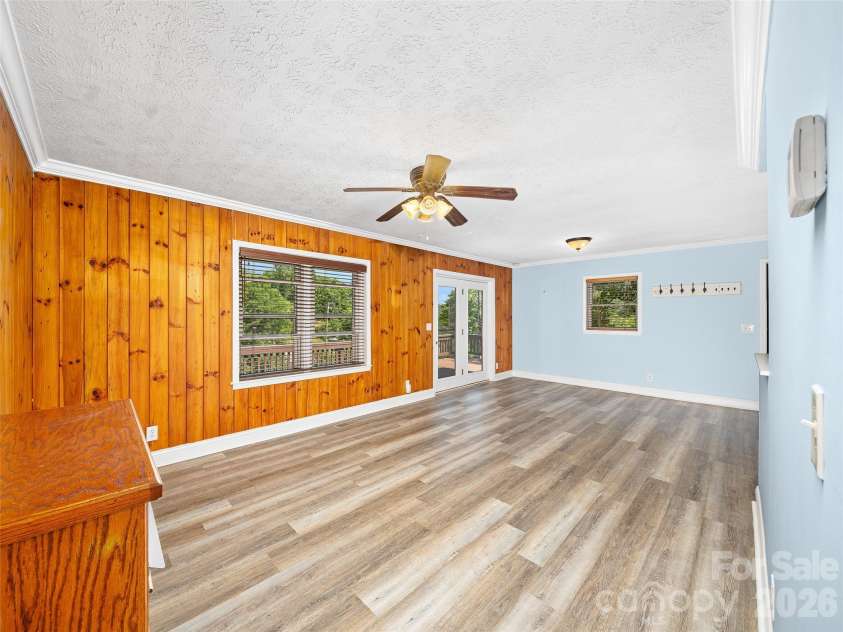 79 Sean Drive, Spruce Pine, NC 28777.  MLS# CAR4389588, YatesRealty ID 29177. 