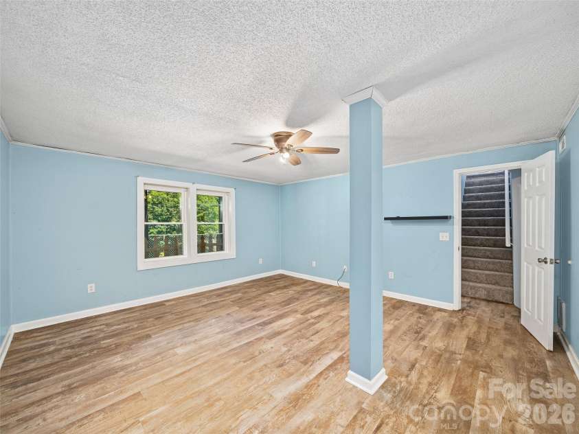 79 Sean Drive, Spruce Pine, NC 28777.  MLS# CAR4389588, YatesRealty ID 29177. 
