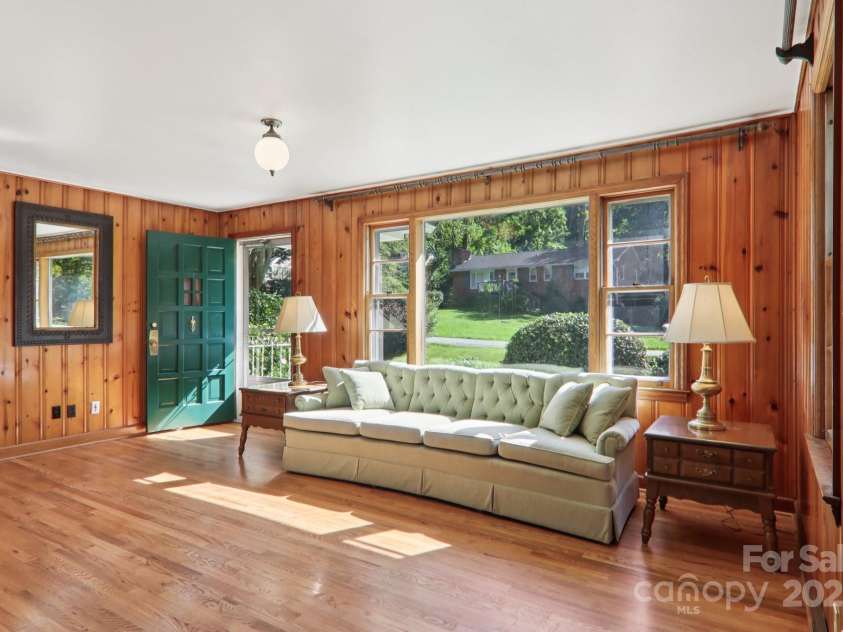 68 Mulberry Court, Arden, NC 28704.  MLS# CAR4283764, YatesRealty ID 29178. 