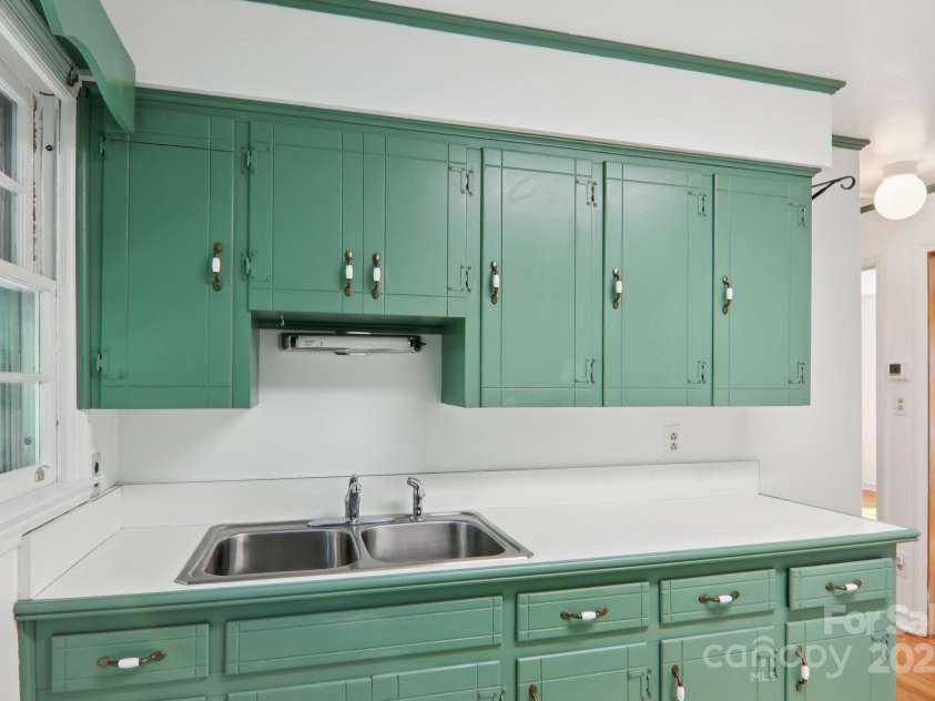 68 Mulberry Court, Arden, NC 28704.  MLS# CAR4283764, YatesRealty ID 29178. Interior entry to basement