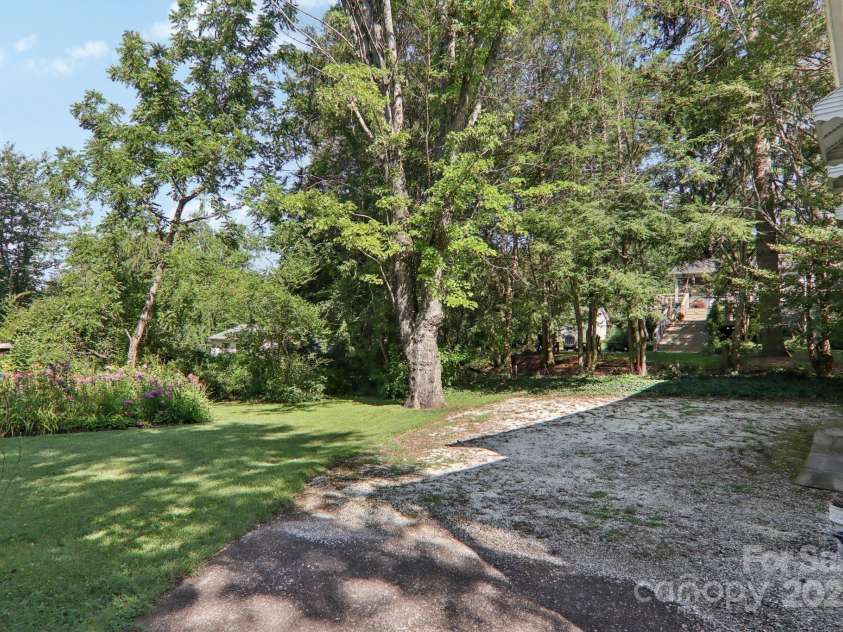 68 Mulberry Court, Arden, NC 28704.  MLS# CAR4283764, YatesRealty ID 29178. Lots of driveway