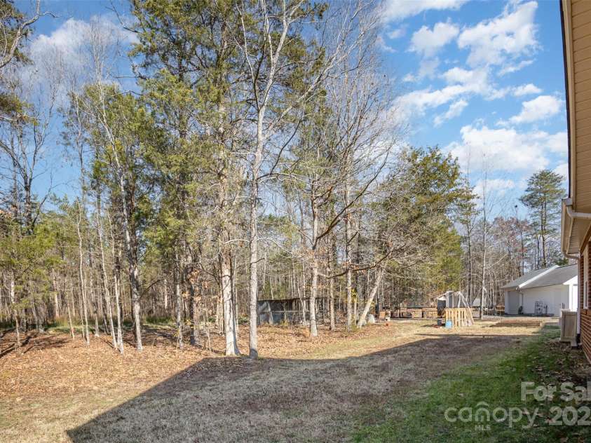 280 Black Beard Lane, Rockwell, NC 28138.  MLS# CAR4282659, YatesRealty ID 29179. 