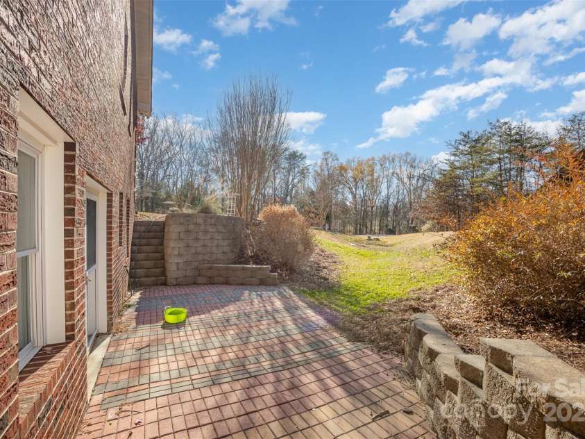 280 Black Beard Lane, Rockwell, NC 28138.  MLS# CAR4282659, YatesRealty ID 29179. 