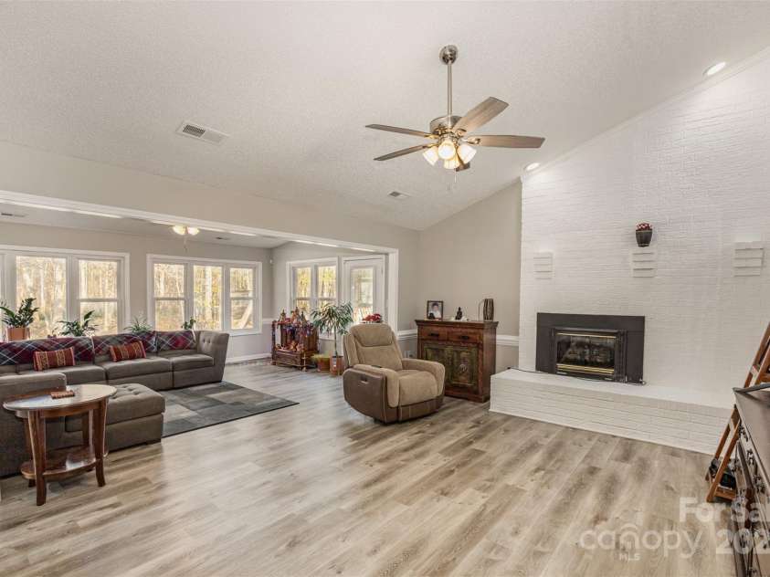 280 Black Beard Lane, Rockwell, NC 28138.  MLS# CAR4282659, YatesRealty ID 29179. 