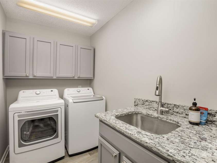 280 Black Beard Lane, Rockwell, NC 28138.  MLS# CAR4282659, YatesRealty ID 29179. 