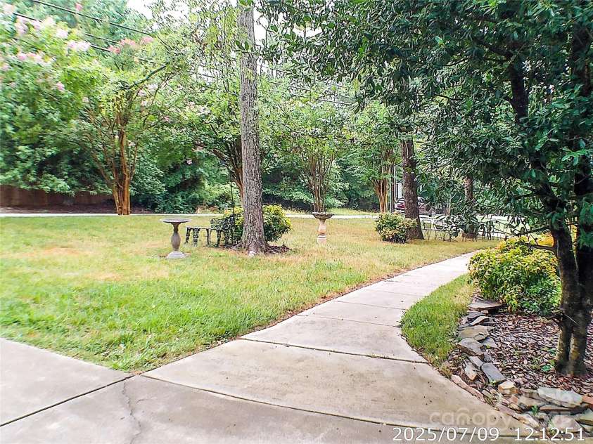 355 Sardis Alt Road, Charlotte, NC 28270.  MLS# CAR4277482, YatesRealty ID 29180. 