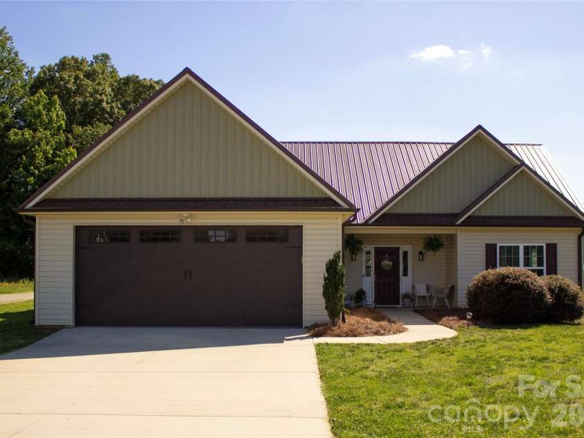 1906 Tall Pines Road, Lexington, NC 27295.  MLS# CAR4389442, YatesRealty ID 29181. 