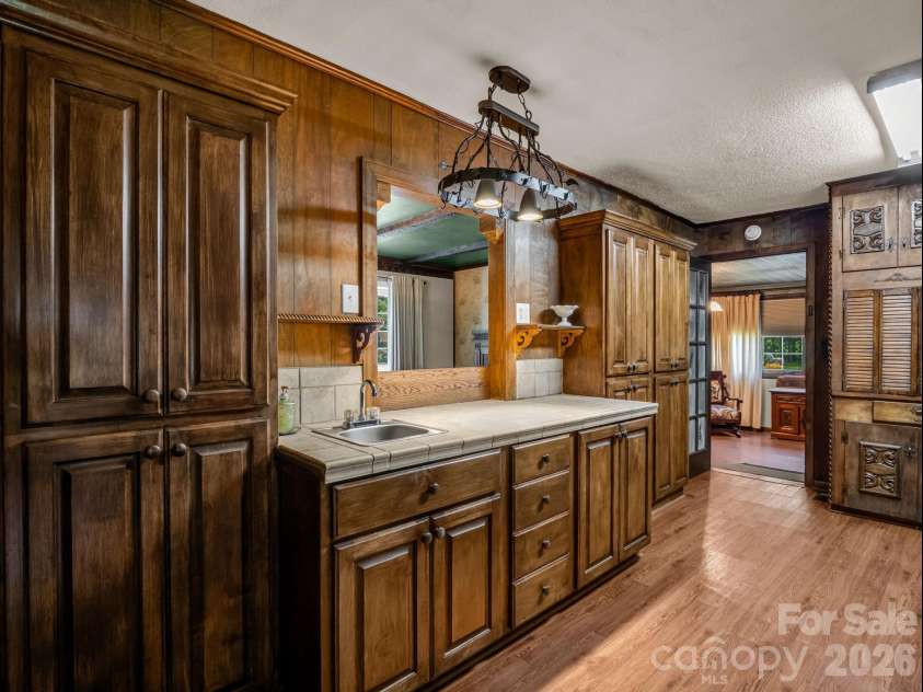 2302 Crosby Drive, Shelby, NC 28150.  MLS# CAR4389790, YatesRealty ID 29182. 