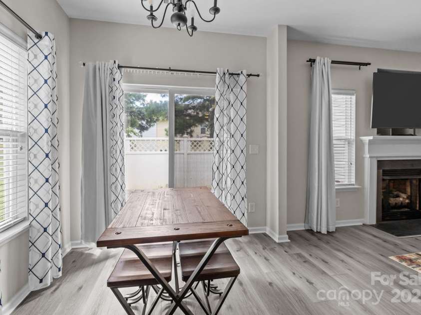 482 Delta Drive, Fort Mill, SC 29715.  MLS# CAR4282763, YatesRealty ID 29182. 