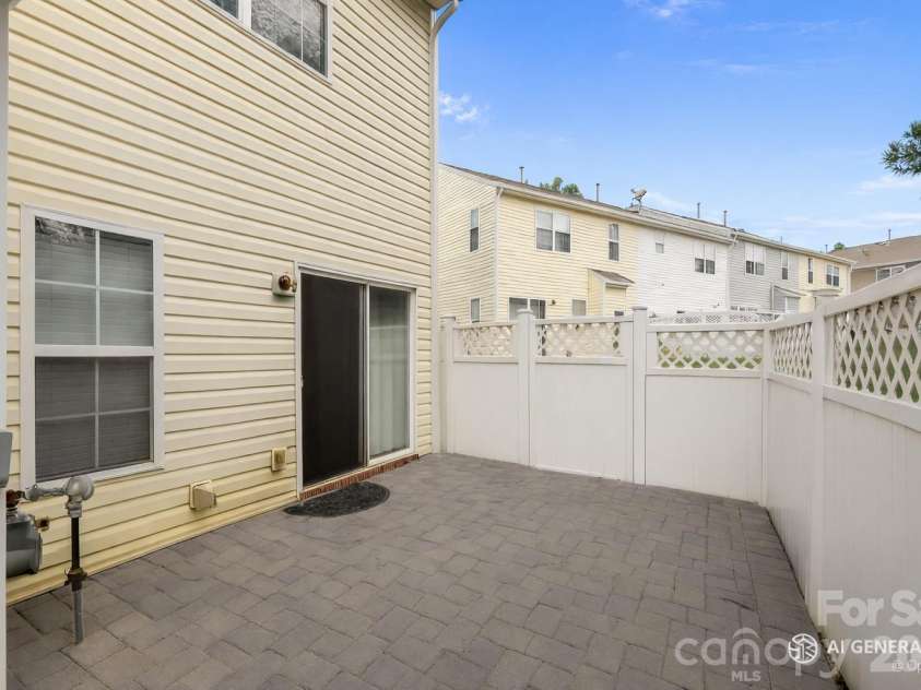 482 Delta Drive, Fort Mill, SC 29715.  MLS# CAR4282763, YatesRealty ID 29182. 