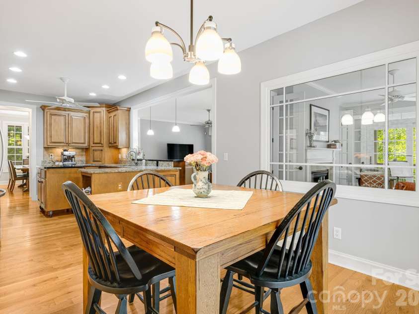 335 Daylily Drive, Hendersonville, NC 28739.  MLS# CAR4387856, YatesRealty ID 29183. 