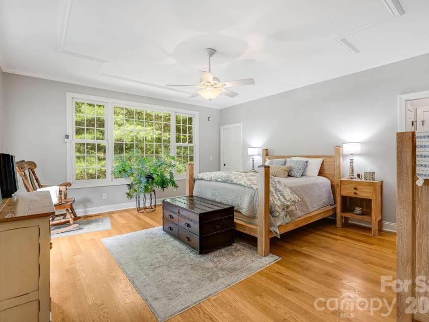 335 Daylily Drive, Hendersonville, NC 28739.  MLS# CAR4387856, YatesRealty ID 29183. 