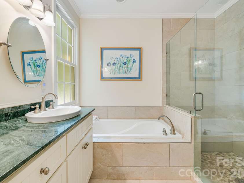 335 Daylily Drive, Hendersonville, NC 28739.  MLS# CAR4387856, YatesRealty ID 29183. 