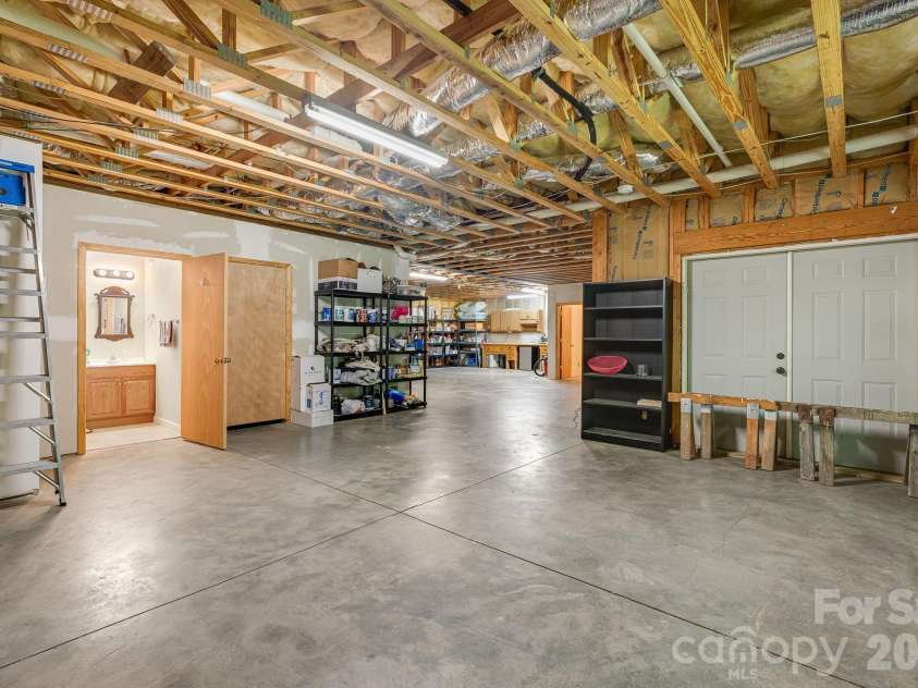 335 Daylily Drive, Hendersonville, NC 28739.  MLS# CAR4387856, YatesRealty ID 29183. 