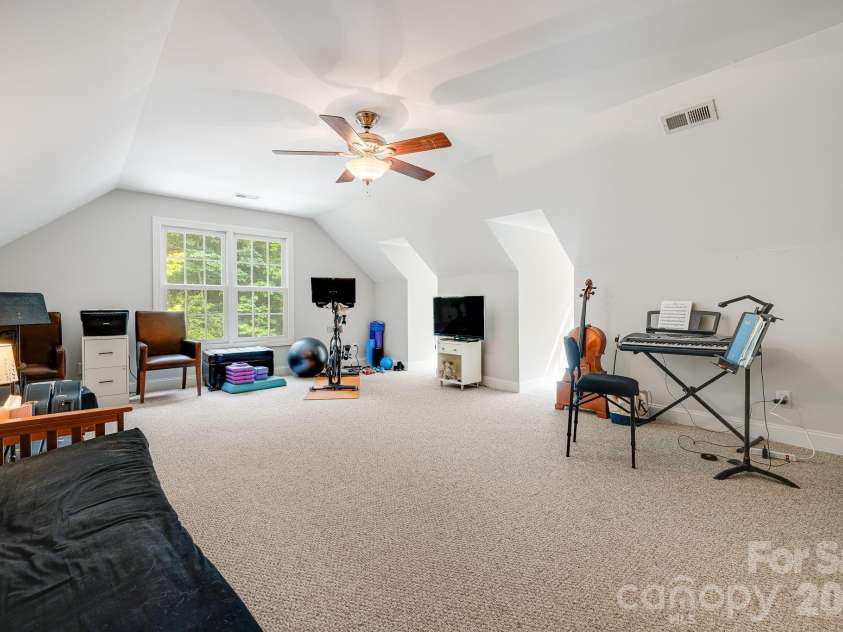 335 Daylily Drive, Hendersonville, NC 28739.  MLS# CAR4387856, YatesRealty ID 29183. 