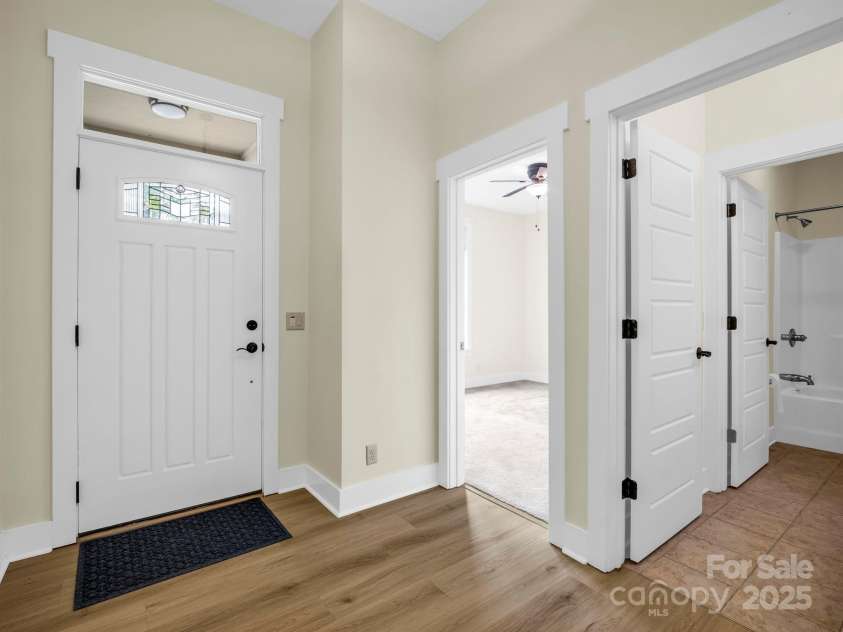 39 Creekwalk Lane, Hendersonville, NC 28792.  MLS# CAR4284575, YatesRealty ID 29183. 