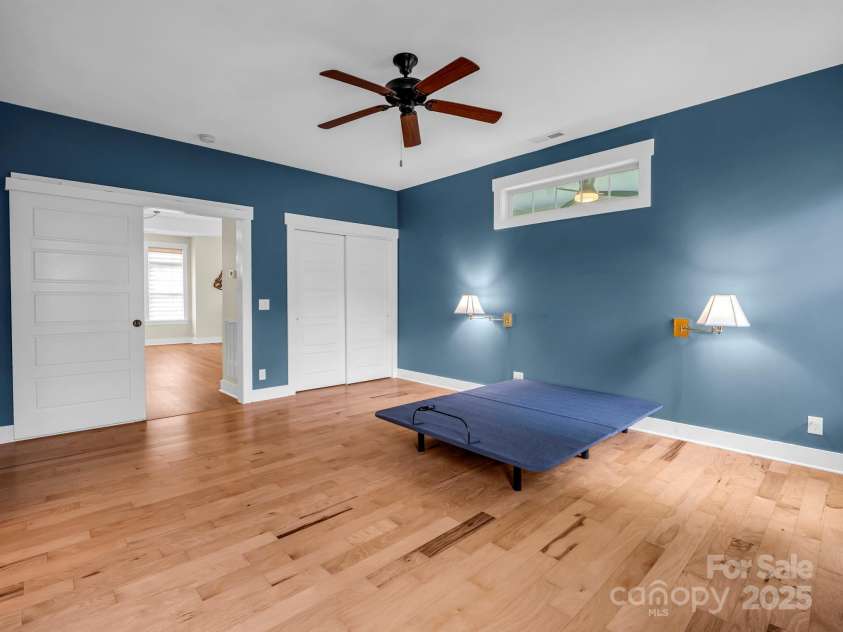 39 Creekwalk Lane, Hendersonville, NC 28792.  MLS# CAR4284575, YatesRealty ID 29183. 