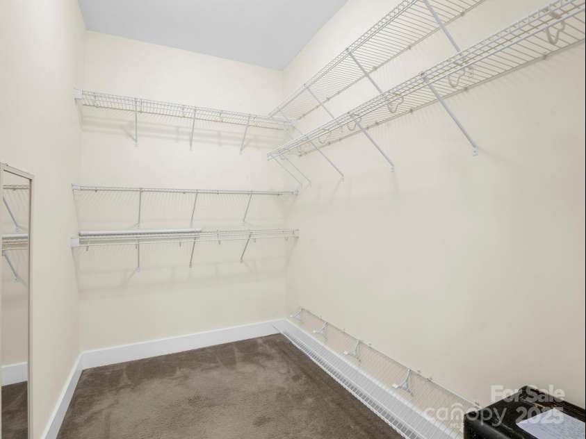 39 Creekwalk Lane, Hendersonville, NC 28792.  MLS# CAR4284575, YatesRealty ID 29183. 