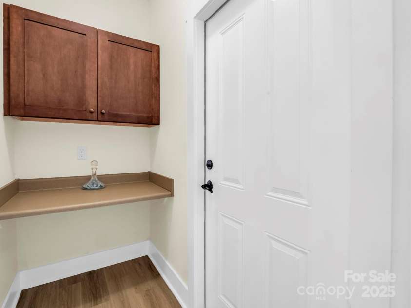 39 Creekwalk Lane, Hendersonville, NC 28792.  MLS# CAR4284575, YatesRealty ID 29183. 