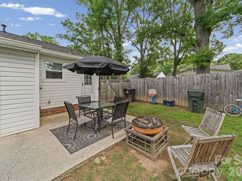 731 Cavendish Court, Rock Hill, SC 29730.  MLS# CAR4386691, YatesRealty ID 29184. 