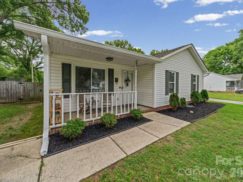 731 Cavendish Court, Rock Hill, SC 29730.  MLS# CAR4386691, YatesRealty ID 29184. 