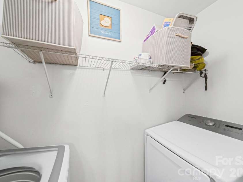 731 Cavendish Court, Rock Hill, SC 29730.  MLS# CAR4386691, YatesRealty ID 29184. Laundry