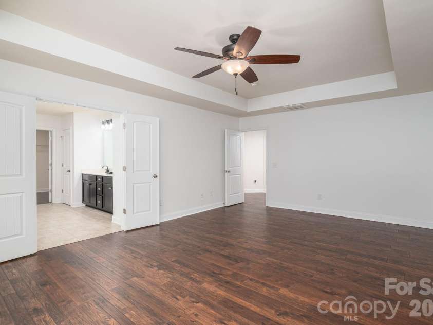 227 Bay Shore Drive, Belmont, NC 28012.  MLS# CAR4380360, YatesRealty ID 29185. 