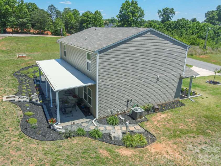 150 Four Andrews Drive, Harmony, NC 28634.  MLS# CAR4385189, YatesRealty ID 29187. 