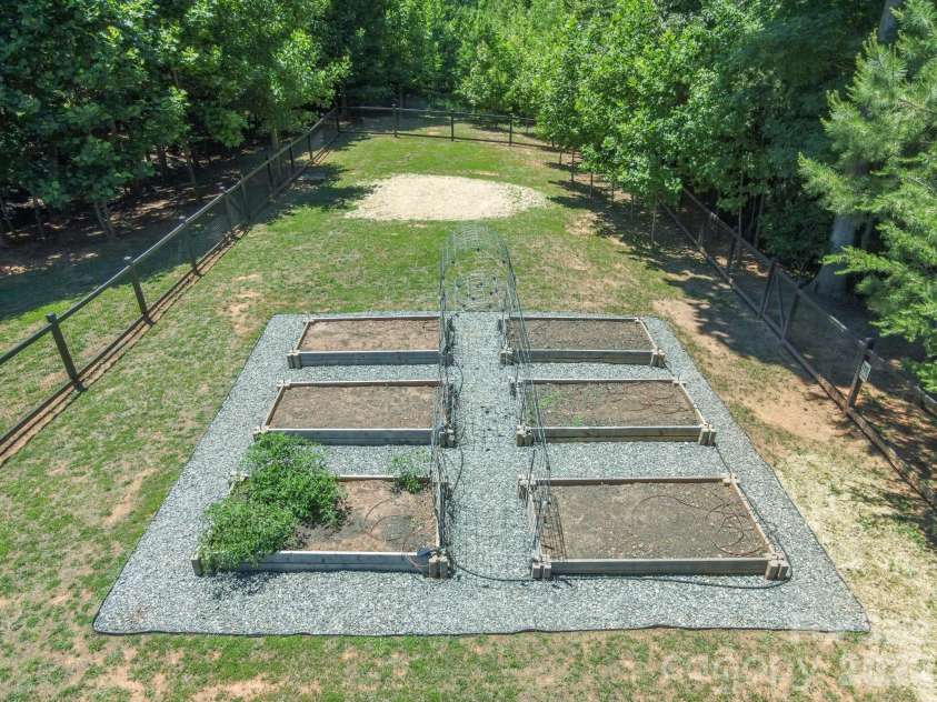 150 Four Andrews Drive, Harmony, NC 28634.  MLS# CAR4385189, YatesRealty ID 29187. 