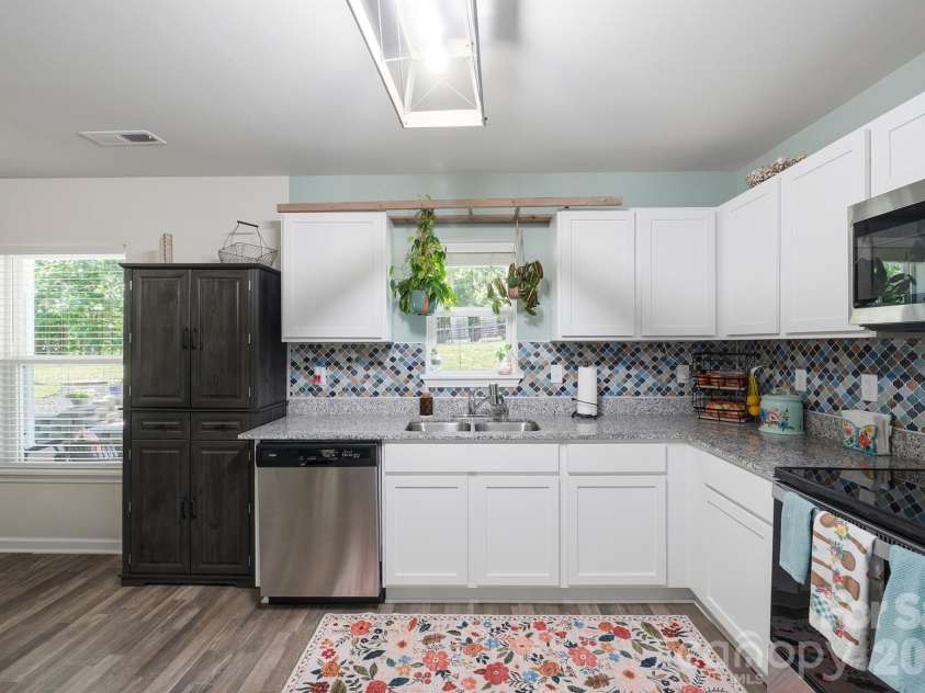 150 Four Andrews Drive, Harmony, NC 28634.  MLS# CAR4385189, YatesRealty ID 29187. 