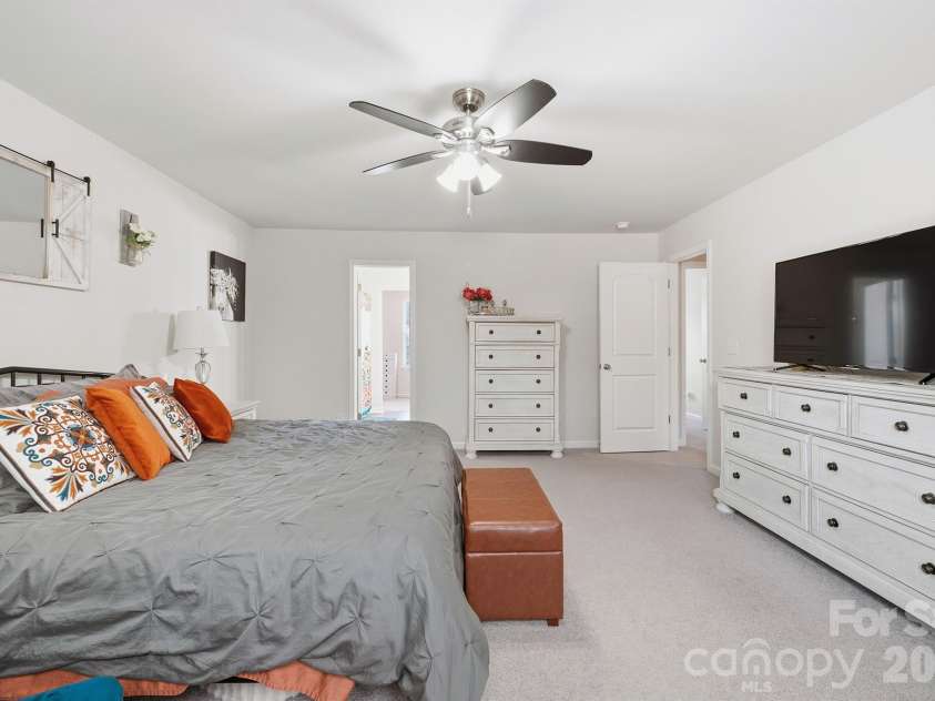 150 Four Andrews Drive, Harmony, NC 28634.  MLS# CAR4385189, YatesRealty ID 29187. 