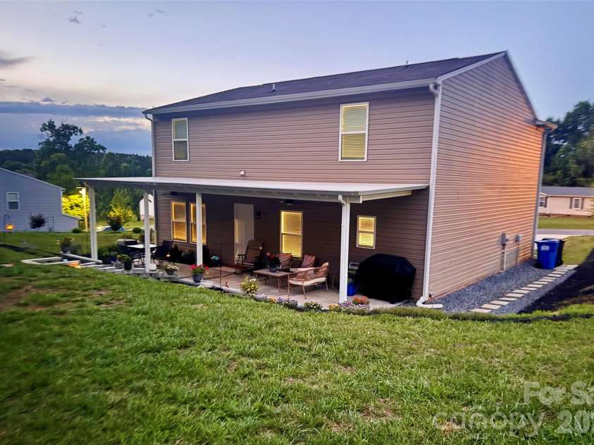 150 Four Andrews Drive, Harmony, NC 28634.  MLS# CAR4385189, YatesRealty ID 29187. 